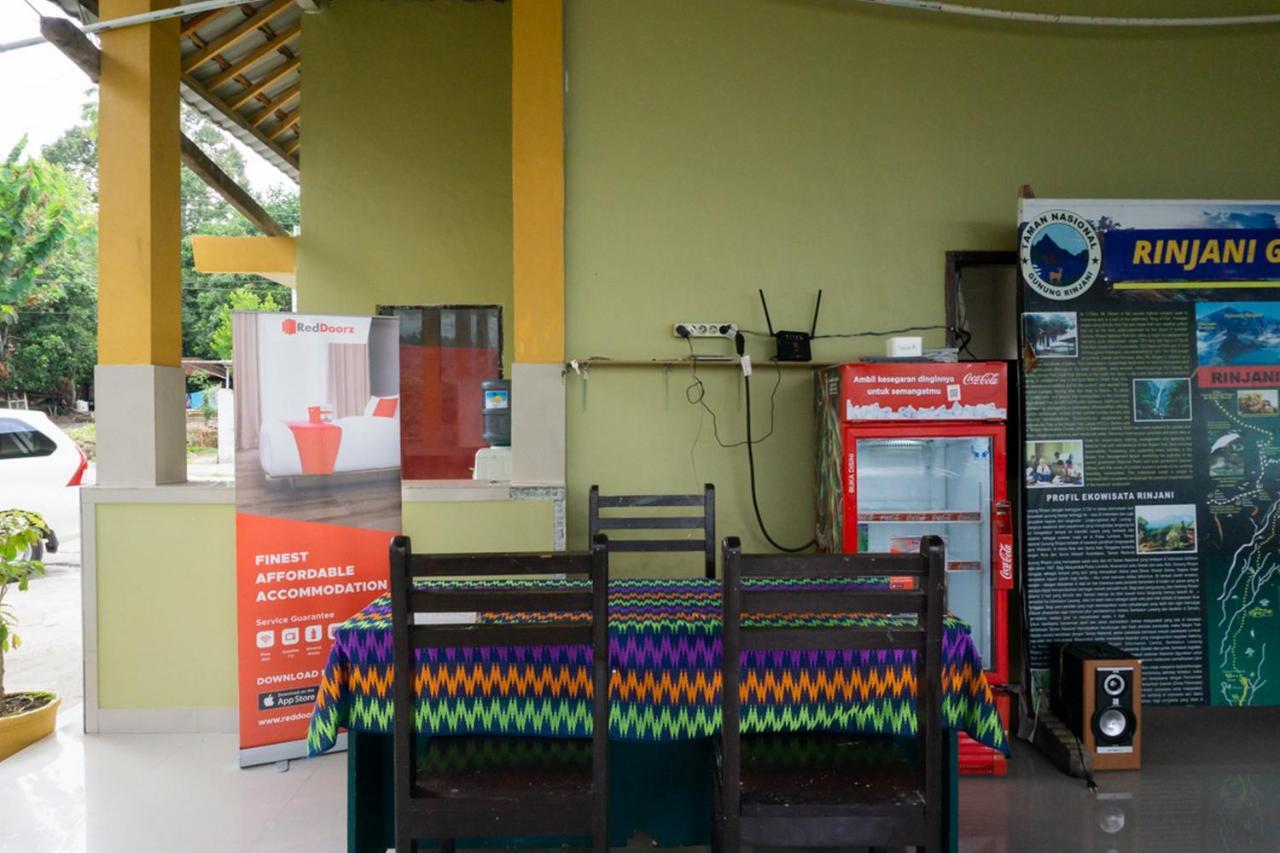 فندق Reddoorz Near Senaru Rinjani المظهر الخارجي الصورة